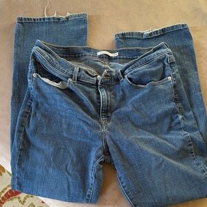 Levi's Women's Boot Cut Jeans in Classic Blue